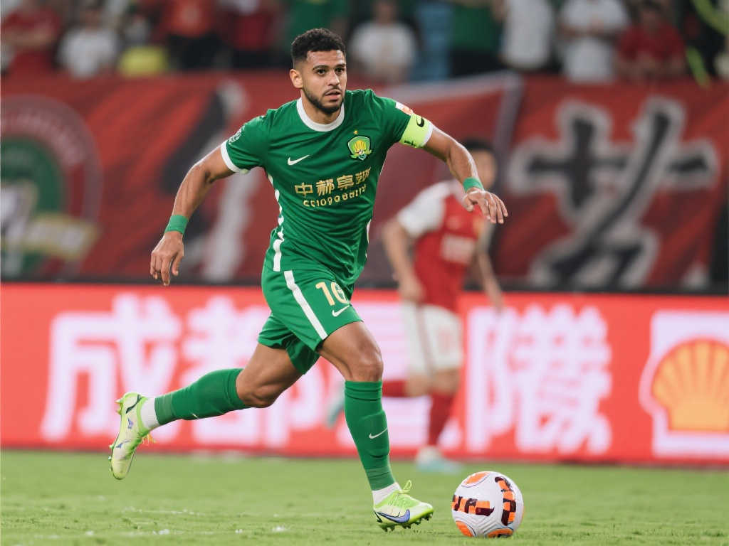 【中超】恩加德乌红牌离场费利佩建功 国安战平蓉城1-1